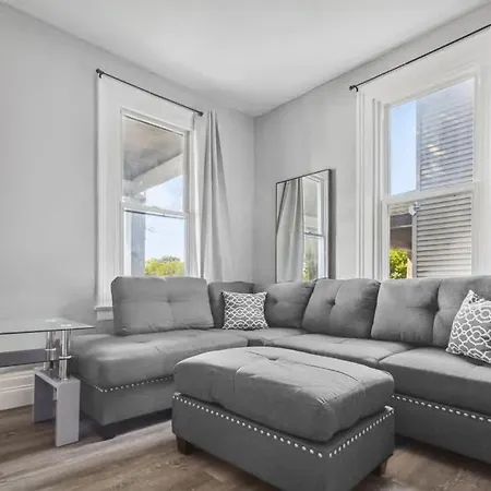 Unique 5Br 3Ba Minutes From The Falls